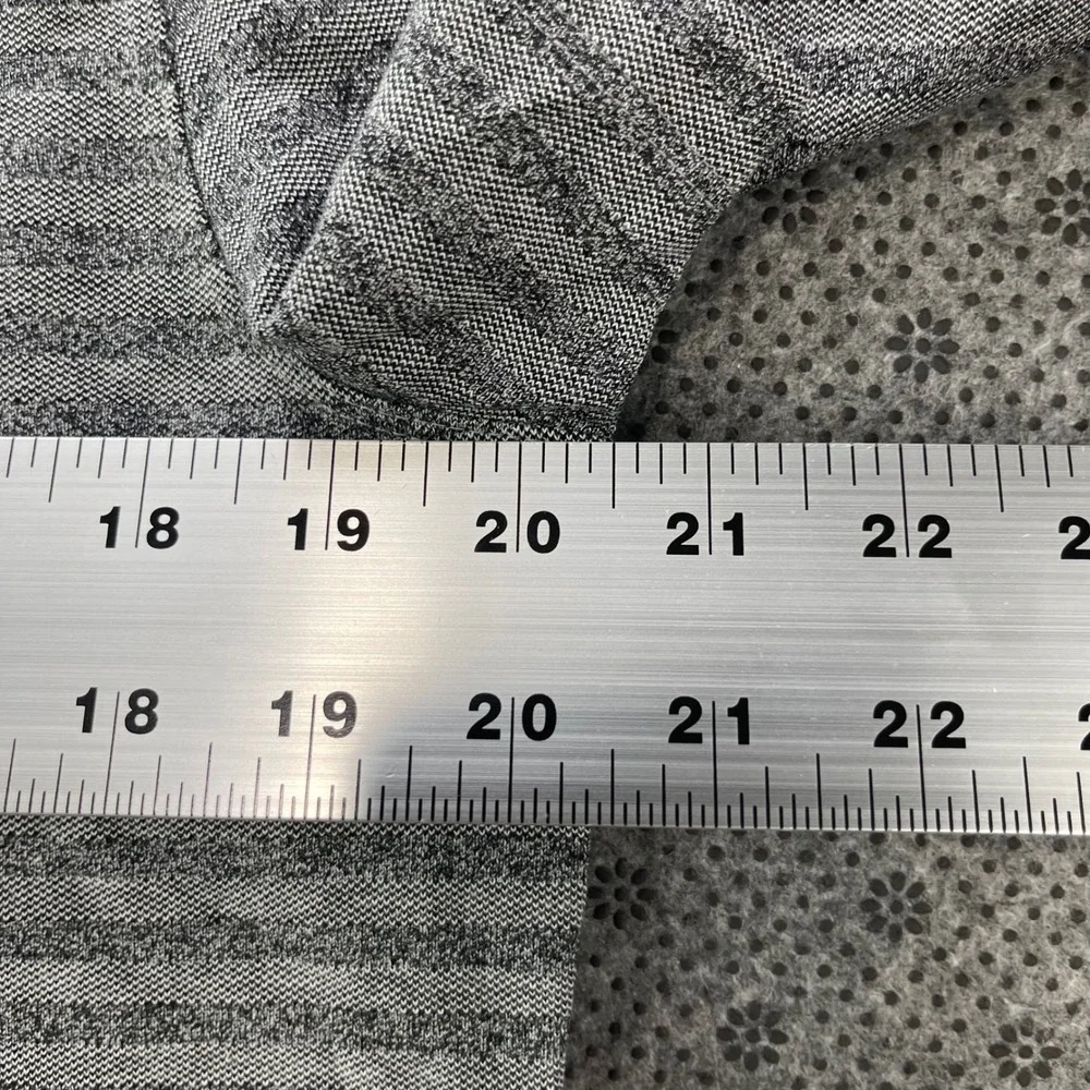 NEW Banana Republic Performance Pique Polo Mens (M) Grey Striped Short Sle Shirt